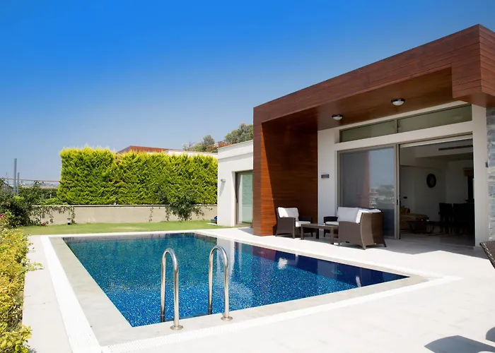 Park By Important Group Travel