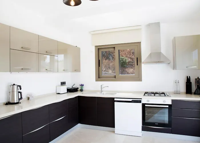 Park By Important Group Travel *