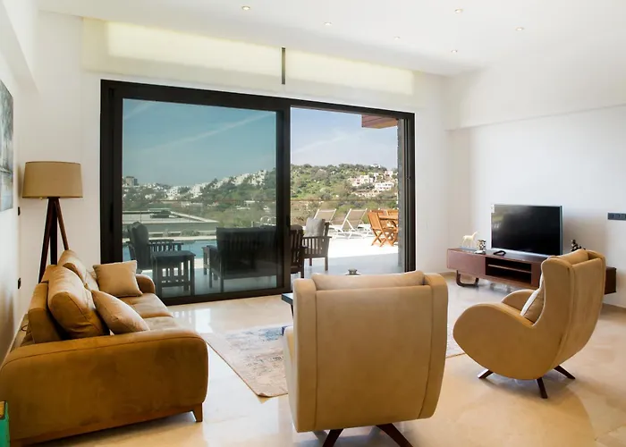 Park By Important Group Travel * Bodrum