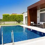 Park By Important Group Travel * Bodrum