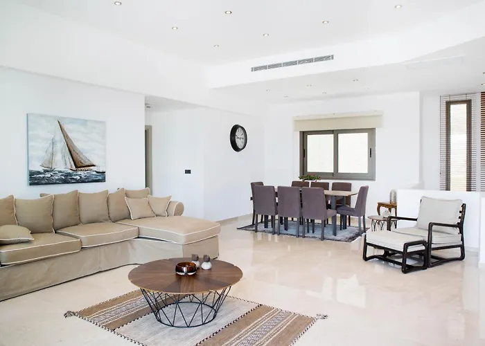 Villa Park By Important Group Travel